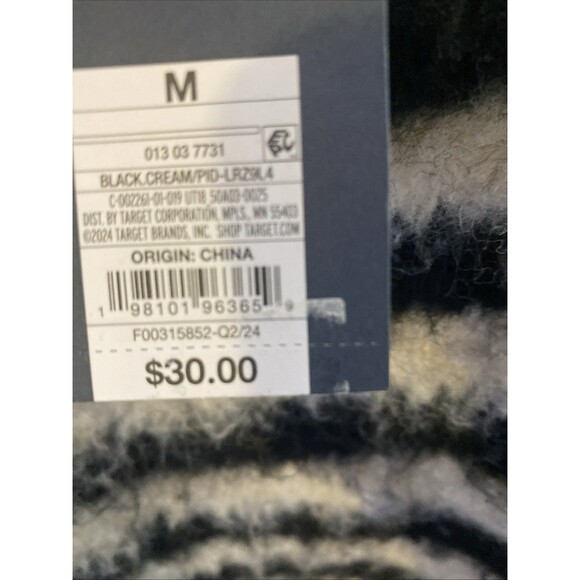 Women's Boucle Crewneck Pullover Sweater - Universal Thread Black /Cream Med NWT - Picture 5 of 6